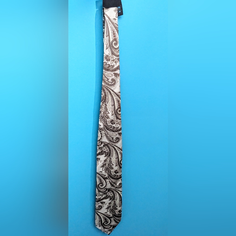 Bruno Conte Floral Paisley Pattern Necktie